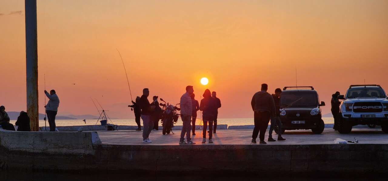 Sakin Kent Akyaka Yine Dünya Gündeminde: The Guardian Yazdı, Kitlesel Turizme Direnen Ender Sahil Kasabası Olarak Gösterdi 10